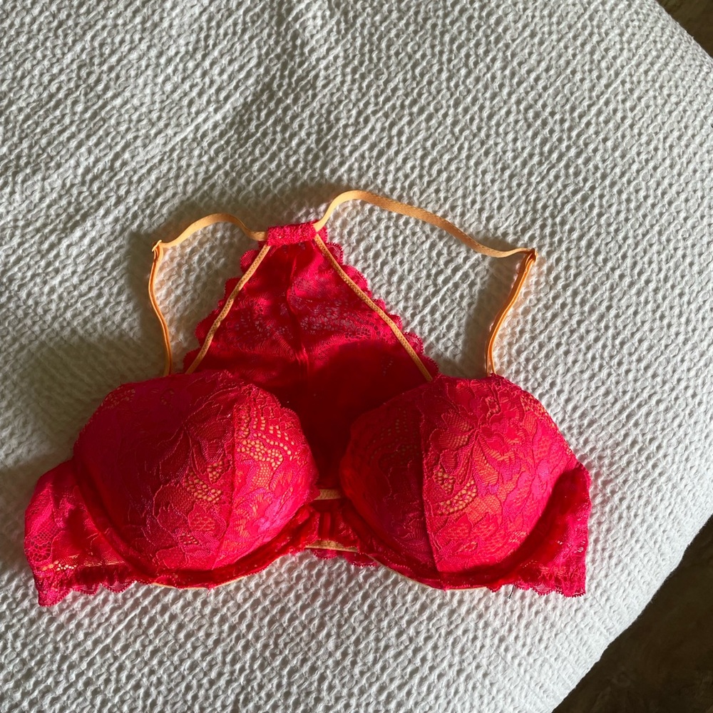 VS PINK Date Racerback Bra Size 36B